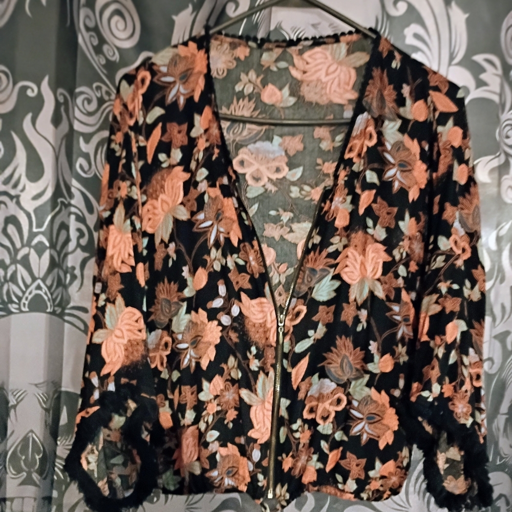 Floral Lace Zip-Up Jacket